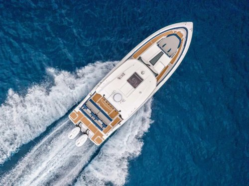 Monterey Boats Debuts Newest Elite Series Model: The Monterey Elite 34