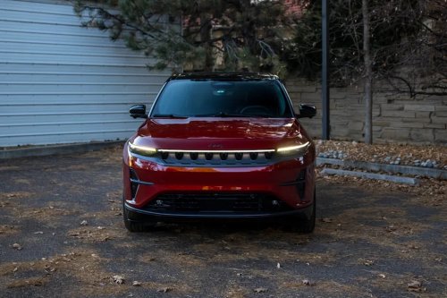 GMC, Chevrolet, Chevrolet Tahoe, Jeep, GMC Yukon Vs. Chevrolet Tahoe Vs. Jeep Wagoneer: Which One Is the Most Comfortable? There's One Clear Winner