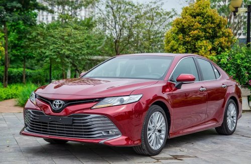 10 Cars You Should Buy Used (and 5 You Shouldn’t)