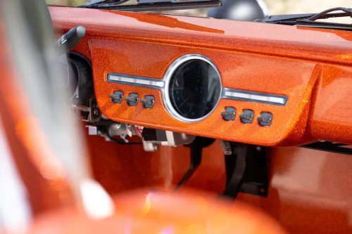 View Photos of the Electric Meyers Manx 2.0