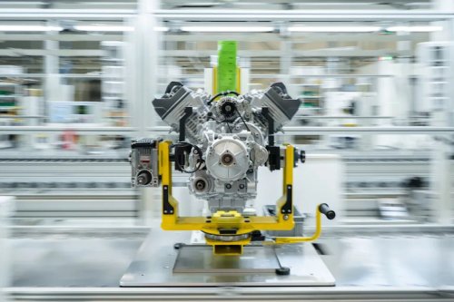GMG 2026 Celebrates New Moto Guzzi Factory and 105th Year