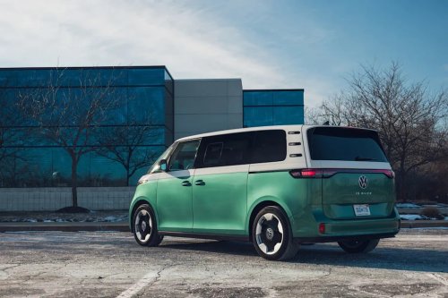 Volkswagen, Volkswagen Delays the ID.Buzz’s Return, Now Set for the First Half of Next Year as a 2028 Model