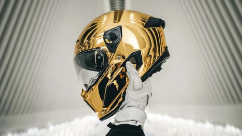 This Gold Chrome Motorcycle Helmet May Be The Boldest Of Statements. The Glare Has To Be Wild