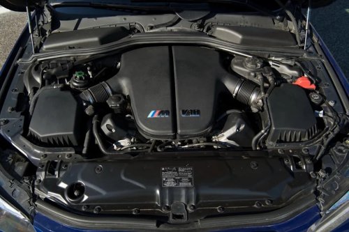 BMW, BMW M5, BMW X5, BMW Stuffed an M5 V10 and a Manual Into a First-Gen X5
