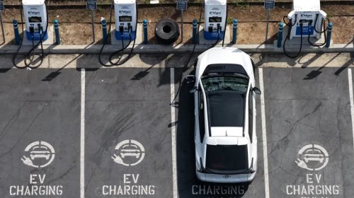 Battery, Burning Gas Pollutes So Much, Dirty EV Battery Manufacturing Evens Out In About 2 Years