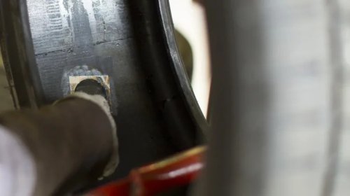 What's The Fastest Way To Repair A Flat Tire?