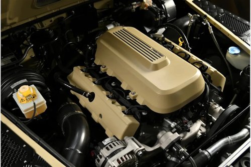 Land Rover, Rover, Ferrari, Land Rover’s OG Defender Stuns After a Classic Ferrari Treatment