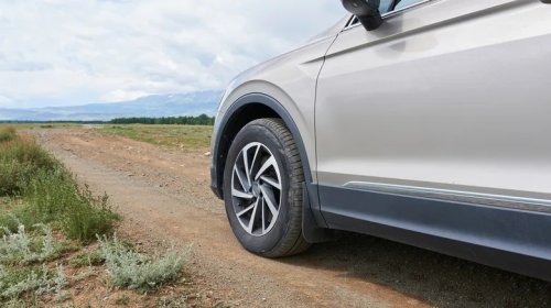 What's The Fastest Speed You Can Legally Drive On A Dirt Road? It Depends