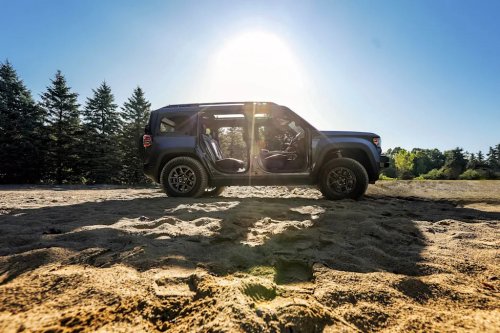 Jeep Recon Gets More Power but Loses 20 Miles of Range