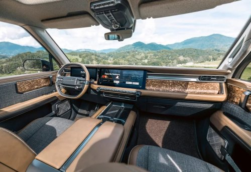 Scout’s Mountainside, ‘Trail-Ready’ Concepts Show 2 Different Sides of the Traveler SUV