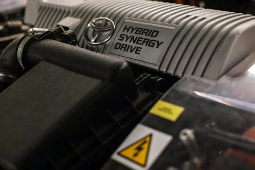 Before Everything Was An EV, Automakers Jumped on the Hybrid Bandwagon