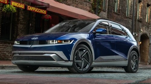 Chevy, 4 EV Alternatives To The Bolt (Which Chevy's Only Bringing Back For A Limited Time)