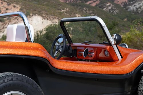 View Photos of the Electric Meyers Manx 2.0