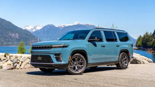 Lincoln, Jeep, 2026 Lincoln Navigator vs. 2026 Jeep Grand Wagoneer: I Drove Both Massive Luxury SUVs—Here's My Honest Comparison Review