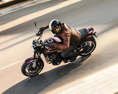 Kawasaki’s Retro-Styled Z900RS Café Gets a Candy-Colored JDM Uplift
