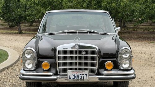 Mercedes-Benz, 1971 Mercedes-Benz 300 SEL For Sale With M116 V8, Air Suspension, & Just Two Owners