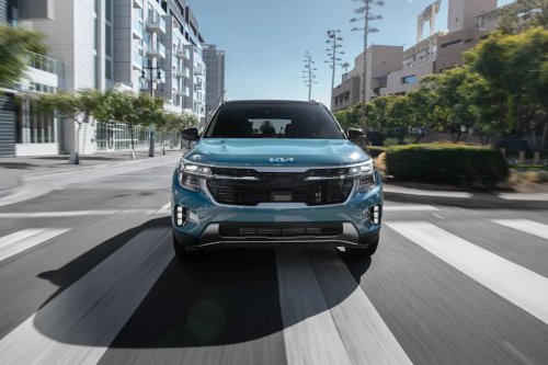 Most Reliable SUVs With Good Gas Mileage: The Brand That Beat Toyota Also Does 30 MPG