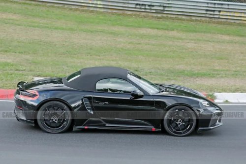 Porsche, Porsche 718 Boxster, Nearly Camouflage-Free 2027 Porsche 718 Boxster Spied Testing Ahead of Official Reveal