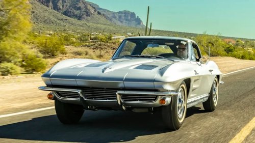 One of Just 2,610: This Numbers-Matching 1963 Split-Window Corvette Fuelie Is Up for Grabs, and $20,000 Cash Comes With It