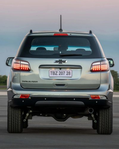 Chevy, This Funky-Looking Off-Roader Is the Chevy Trailblazer America Should’ve Gotten