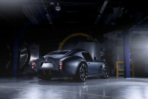 Check Out a $315K Cobra with a 5.0-Liter V-8 and up to 720 HP, from Britain's Oldest Active Carmaker