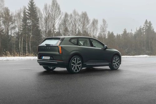 Volvo's Newest Electric SUV Undercuts Its BMW Rival on Price but Can't Match Its Range