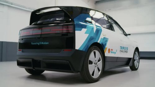 Hatchback, Shell Built An EV Hatchback Concept To Show Off Fast-Charging Tech, And It Actually Looks Great Too