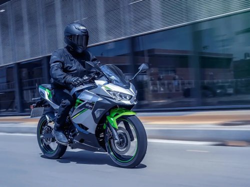 Kawasaki’s Next-Gen Ninja Returns for 2027 with a New Low(er) Price