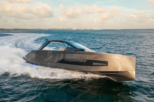 Manari 52 Completes Sea Trials Off Miami