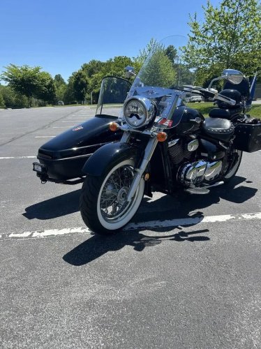 Suzuki, 2008 Suzuki Boulevard C50T with Sidecar for Sale