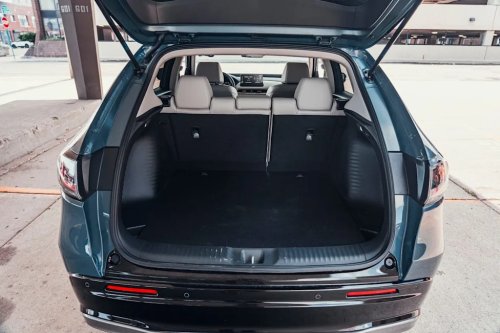 View Interior Photos of the 2026 Honda HR-V EX-L