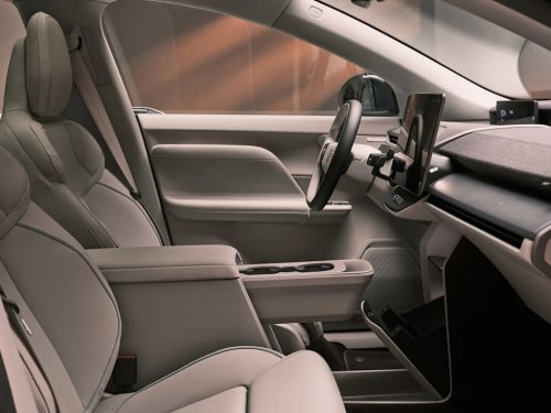 Take a Peek Inside the Electric 2027 Volvo EX60