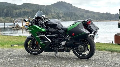 12 Motorcycles Bikers Love For Long-Distance Riding