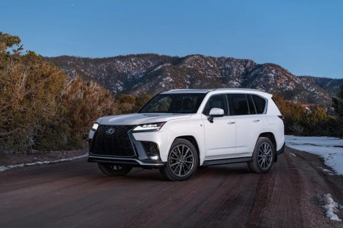 Lexus, Lexus GX, Lexus LX, 2026 Lexus LX Vs. 2026 Lexus GX | Exploring Key Differences