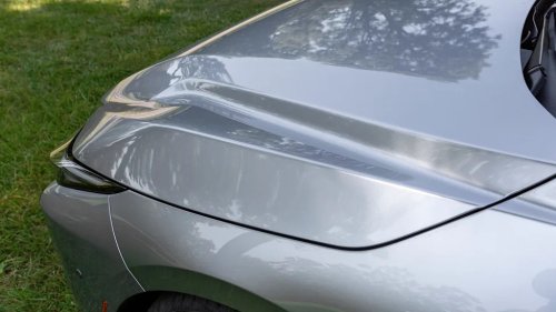 Tested: The Lexus ES500e Isn’t Built for Speed, Which Is Why We Love It