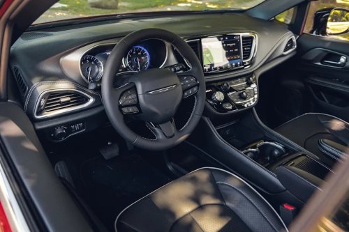 Chrysler, Tested: 2027 Chrysler Pacifica Still Has a Few Clever Tricks