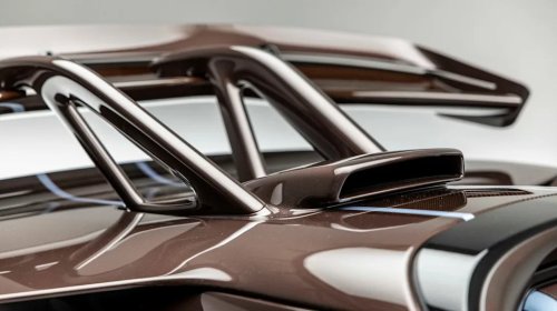 The $2,750,000, 3D-Printed Czinger 21C Spyder Makes 3,267 Pounds of Downforce—Roofless