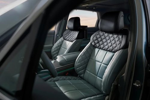 Genesis, The Genesis GV80 Is Finally Getting the Hybrid It Needed
