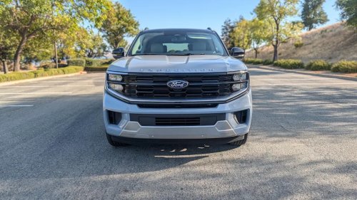 Is the 2026 Ford Expedition MAX Worth $106K? Or Should You Stick to the Base $74K Price?