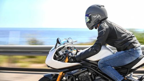 Cardo Will Literally Pay You To Get Rid Of Your Busted Old Motorcycle Comms