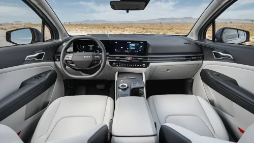 Kia Sportage Gas, Hybrid, or Plug-In Hybrid? Here’s the Mileage for Each