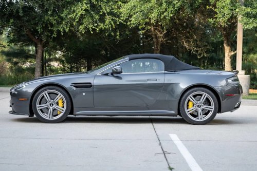 Aston Martin, 2011 Aston Martin V8 Vantage Roadster for Sale With 25,000 Miles