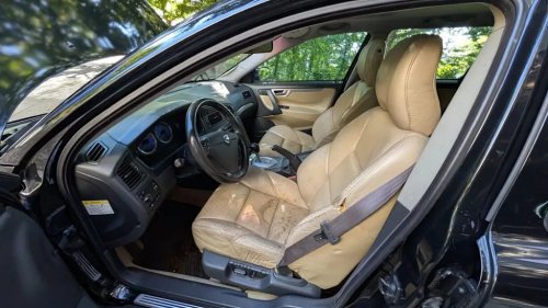 Volvo, 2004 Volvo V70 R 6-Speed 