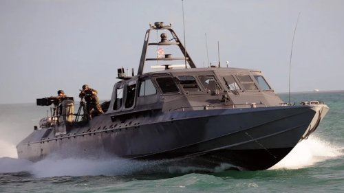 Michigan Man’s Rare Navy SEAL Boat Purchase Turns Into Highway Chaos
