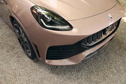 View Exterior Photos of the 2027 Maserati Grecale Folgore