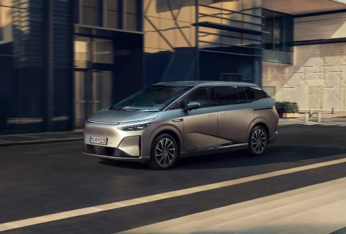 Xpeng's luxury people carrier aims to set a new trend in Europe