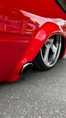 A Lowrider Meet Convinced Me: Enthusiasts Should Step Out of Their Comfort Zones