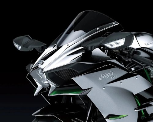 Kawasaki’s Fastest Street-Legal Moto Returns with a Surprising New Focus