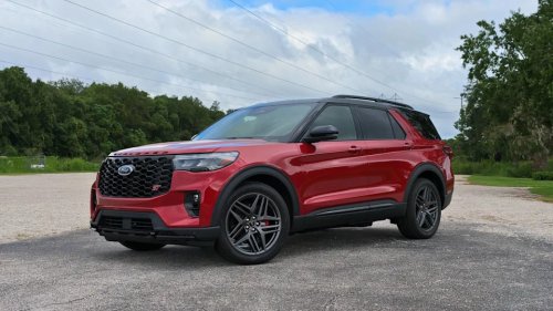 The 2026 Ford Explorer ST Is A 400-HP Family SUV Bargain