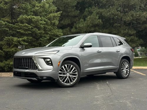 Buick, SUV, I Drove The 2026 Buick Enclave Avenir and It Finally Achieves True Flagship SUV Status